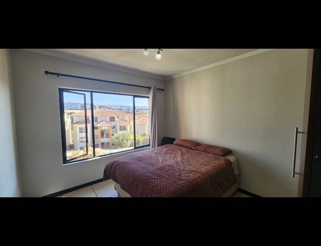 2 BEDROOM APARTMENT FOR SALE IN GREENSTONE HILL